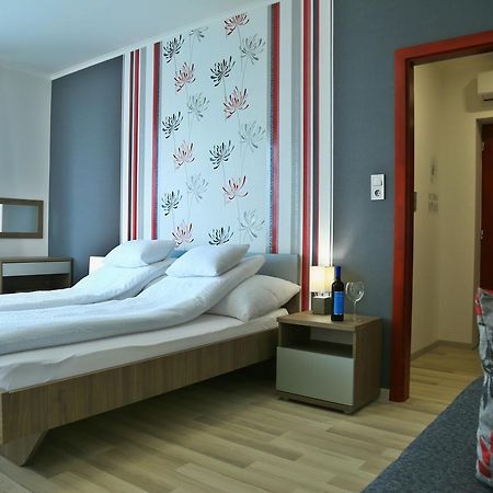 Bed and Breakfast Sugo Panzio Baja Esterno foto