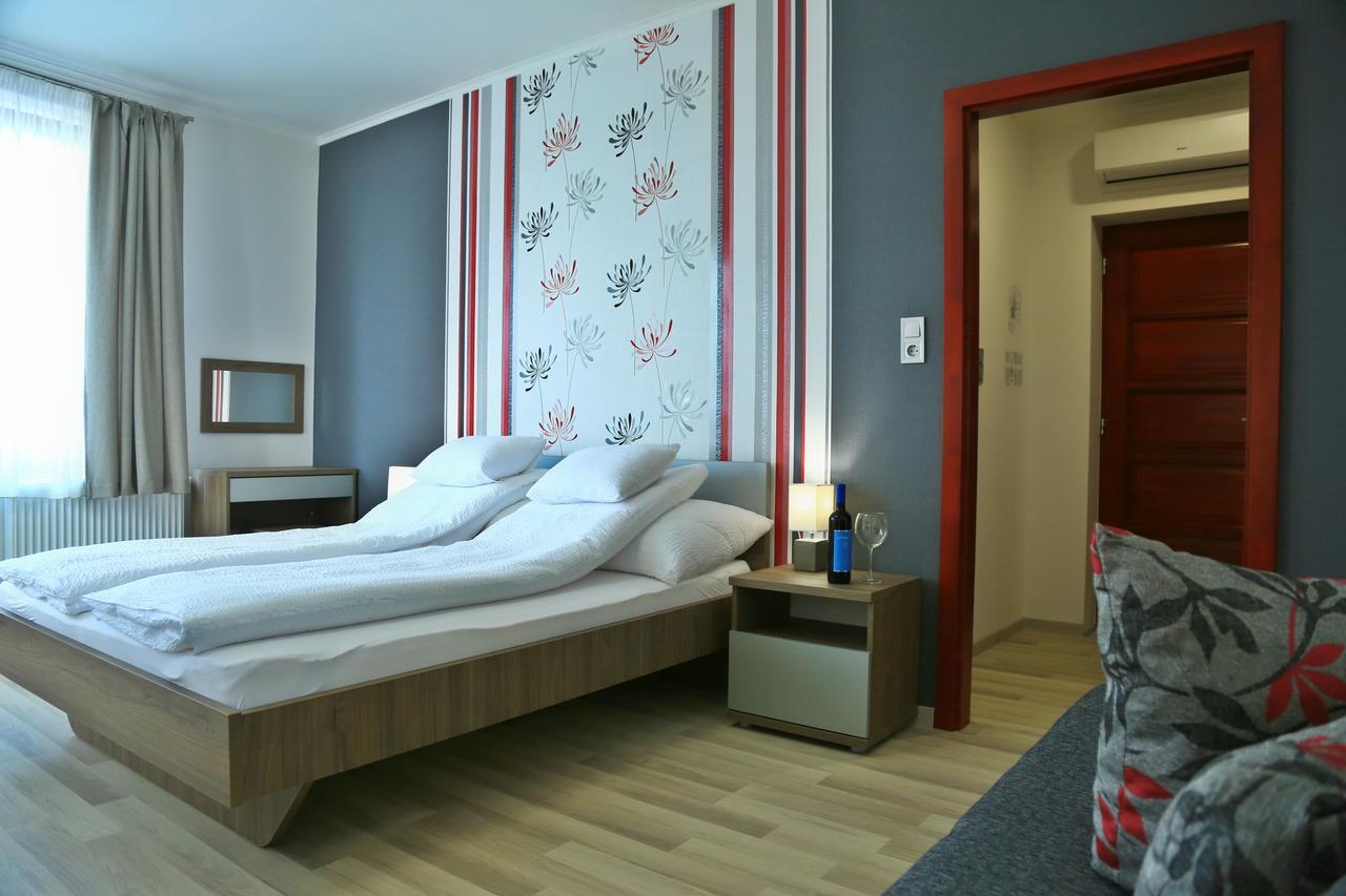 Bed and Breakfast Sugo Panzio Baja Esterno foto